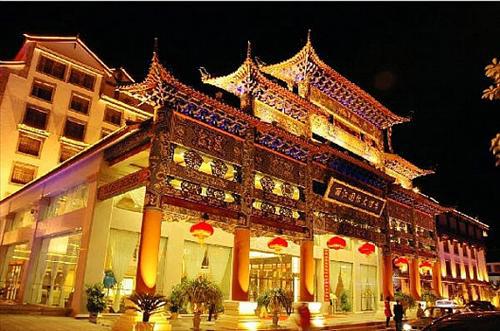 Hotel International à Lijiang  Extérieur photo